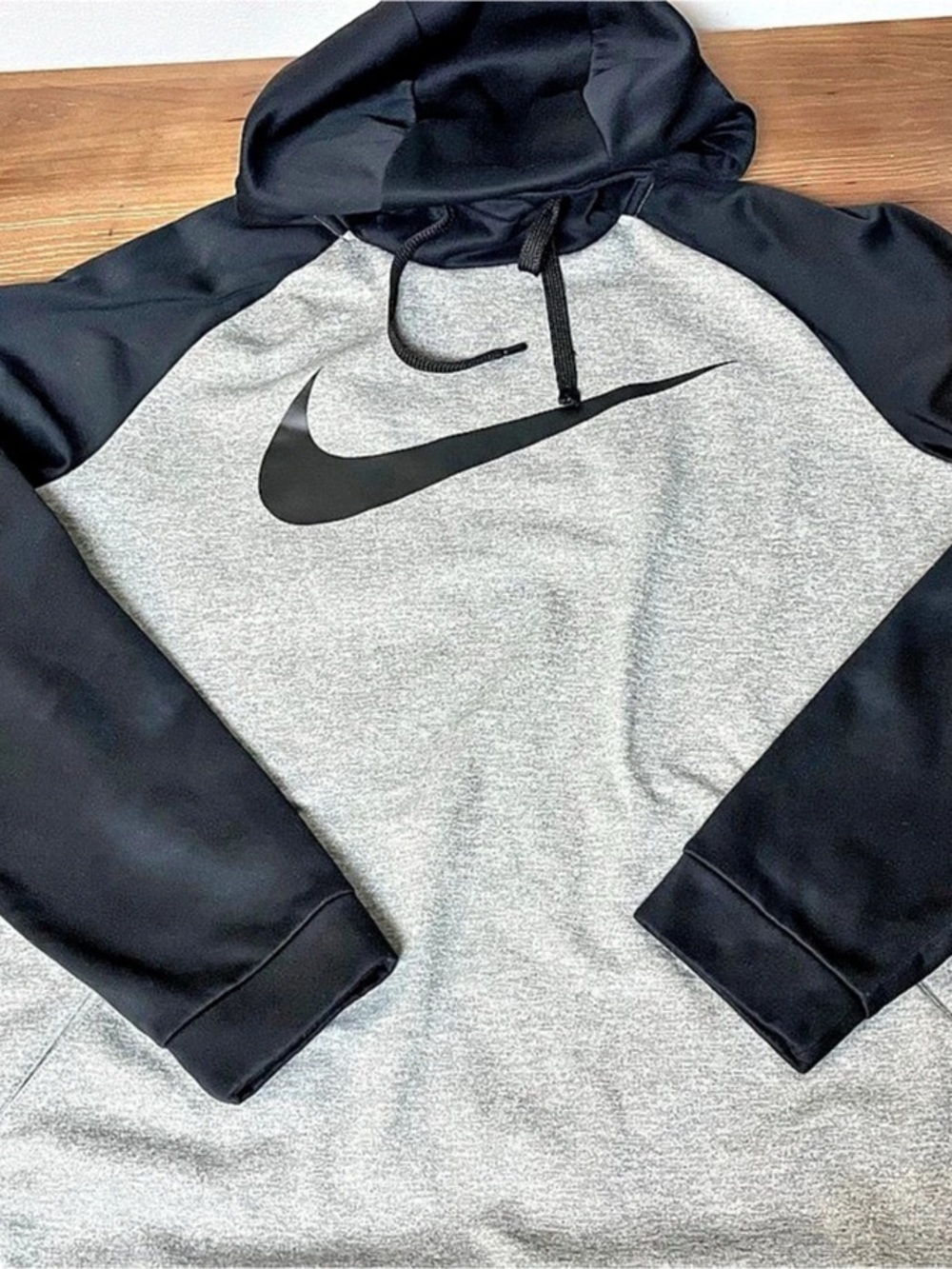 Nike Therma-FIT Swoosh Pullover Hoodie Gray & Black